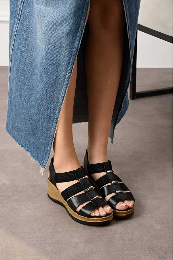 Kadın Cırtlı-Çapraz Bant  Dolgu Topuk Hafif Ortepedik Yazlık Ayakkabı Sandalet